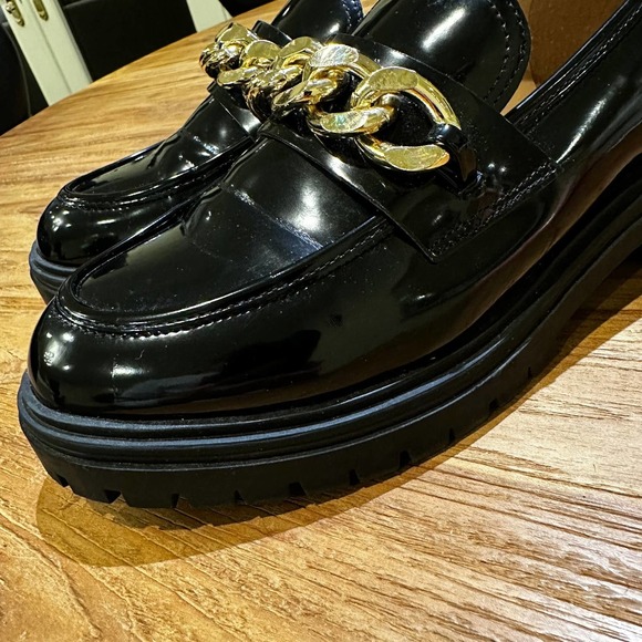 INC Brea Women’s Black Patent Leather Gold Chain Chunky Lug Sole Loafers - Picture 4 of 13